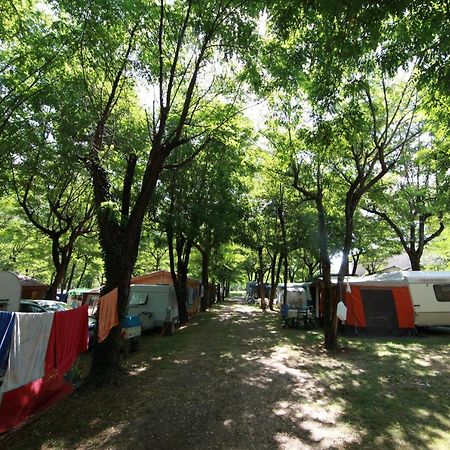 Camping Chaulet Plage Hotel Berrias-et-Casteljau Buitenkant foto